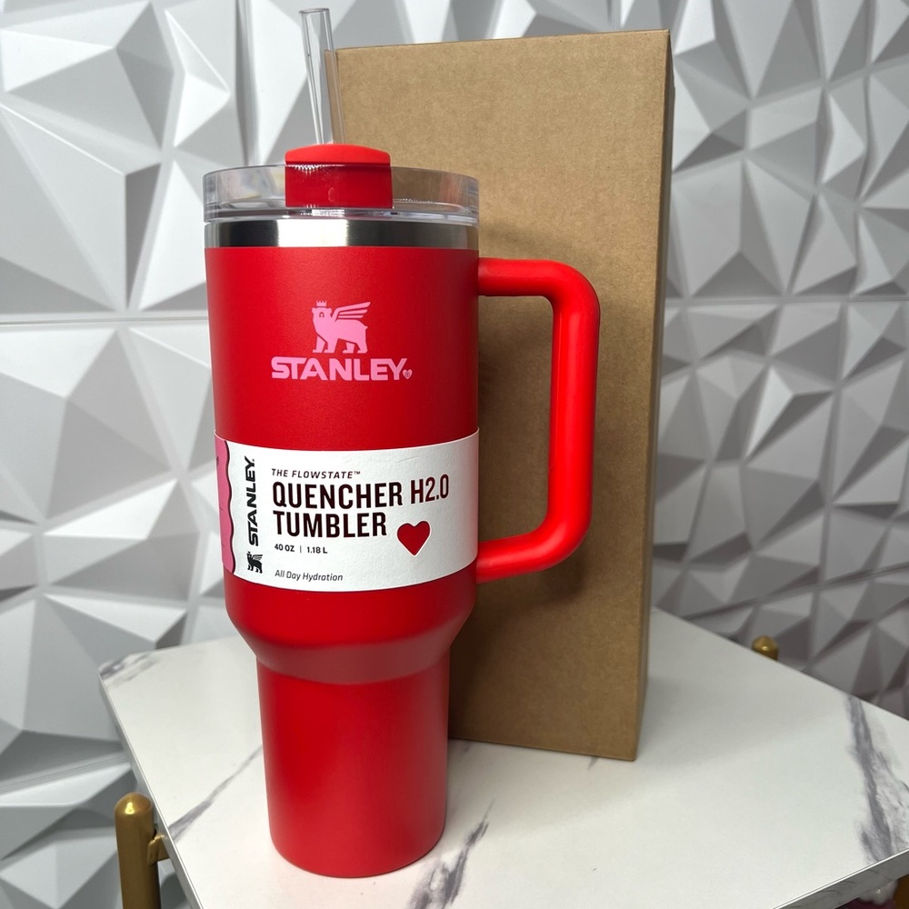 Stanley Limited Release Target Valentine
Stanley - Target Red